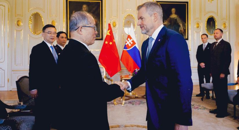 Li Hung-Csunggal, a kínai parlament alelnökével találkozott az államfő