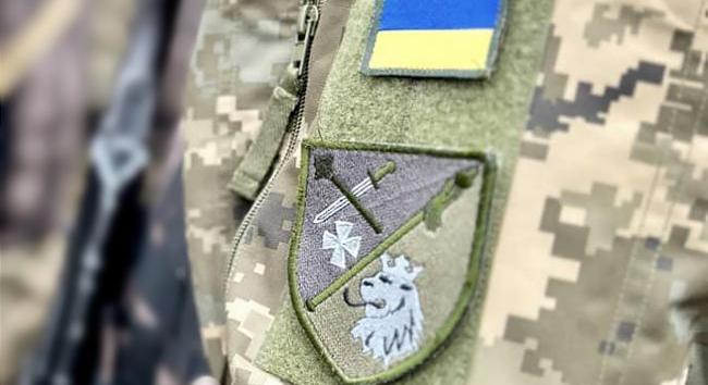 Tömeg támadta meg a TCK autóját és kiszabadított egy férfit Lembergben