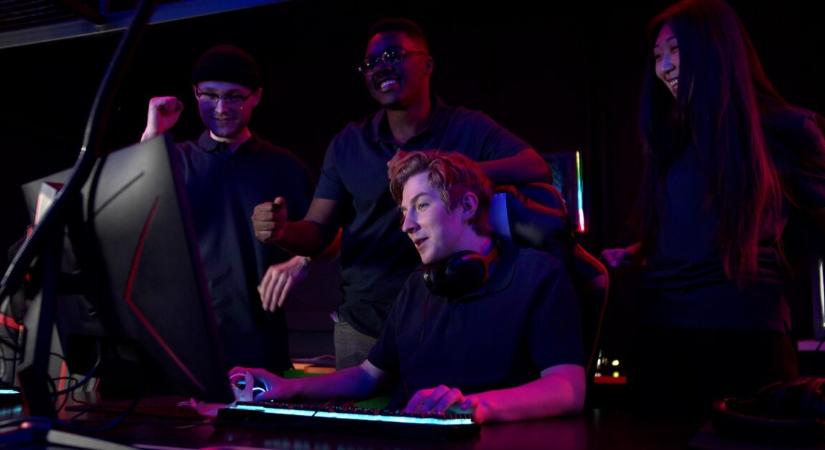 Ezek a mini gamer PC-k bizonyítják, nem kell toronyház a csúcsteljesítményhez