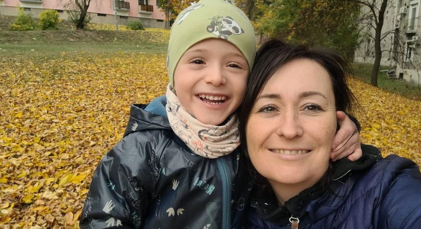 Duchenne-es kisfia betegsége miatt tudta meg Klaudia, hogy van még egy testvére