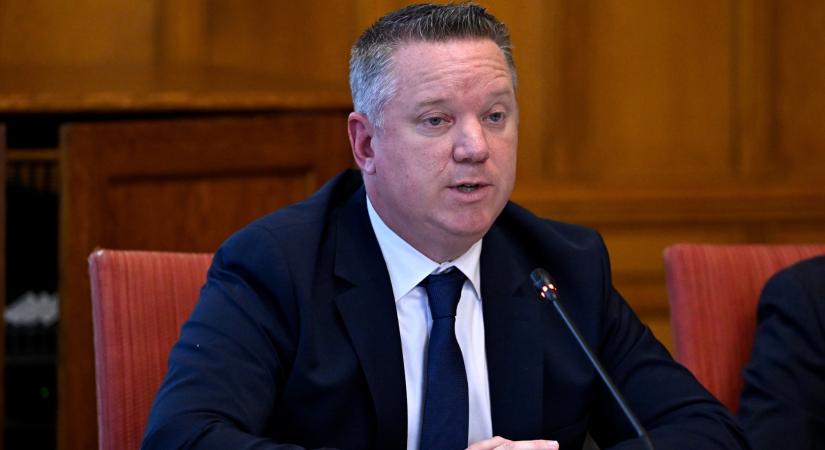 Példátlan találkozó zajlott a belügyminisztériumban: nagyon fontos üzenetet mondott Pósfai Gábor