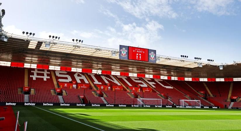 Drámai fordulat a rájátszásban: kizárták a Southamptont