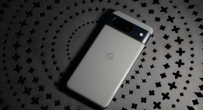 Google Pixel 8: egy tönkrement készülékből konzolt faragott egy élelmes játékos!