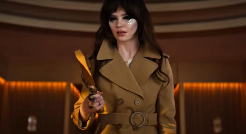 [KRITIKA] Her Private Hell – Pokoli élmény a Drive rendezőjének új filmje, de nem jó értelemben