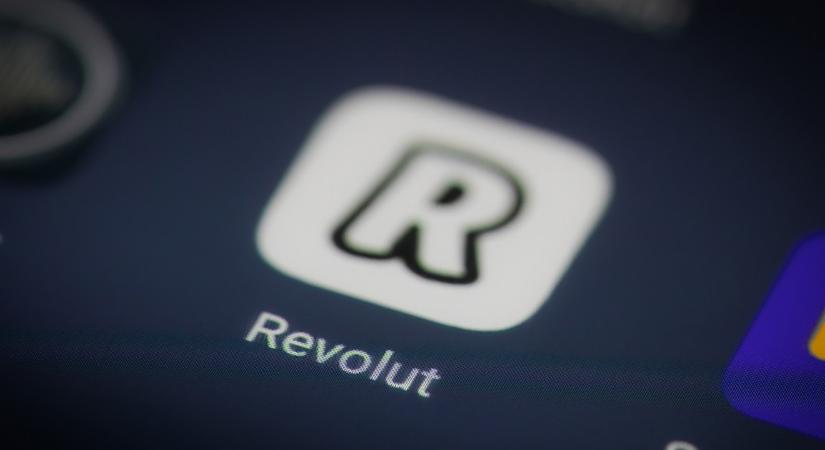 Már küldi az áthelyezési leveleket a Revolut a magyar ügyfeleknek, ezt válaszolják rá az itteni bankok