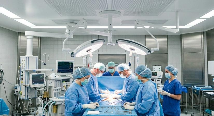 Felülvizsgálják a kórházi klímaprogramot