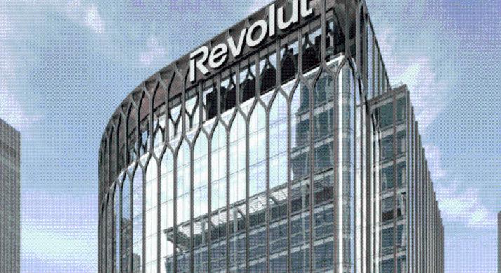Új díjakat vezet be a Revolut Magyarországon – Drágulhatnak a nagyobb utalások