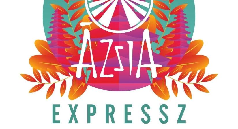 Rendőrök vitték el az Ázsia Expressz sztárját