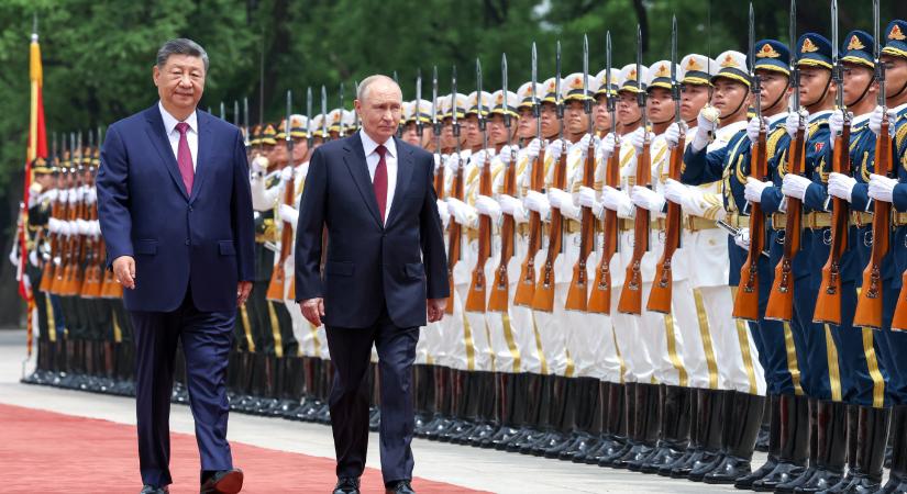 Putyin: Moszkva és Peking kapcsolatai példátlanul magas szintre jutottak