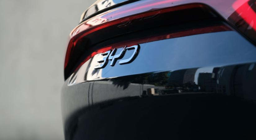 Álhír miatt jutott pénzhez a BYD