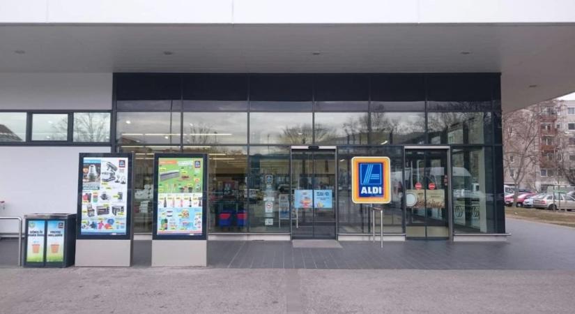 Megszünteti az újságárusítást az ALDI Magyarország