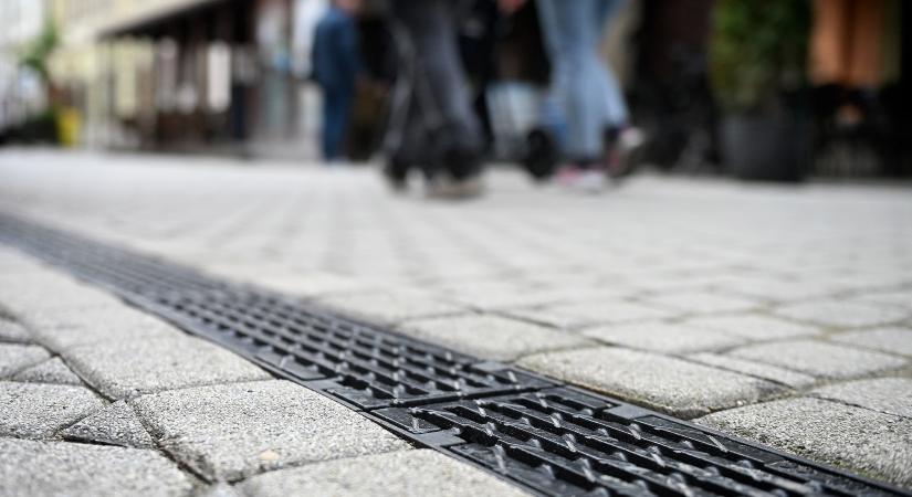 Elkészült és megújult a sétálóutca csapadékvíz-elvezető rendszere