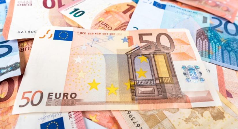 Ideje eloszlatni a tévhiteket: ez történik a magyar gazdasággal, ha nálunk is bevezetik az eurót