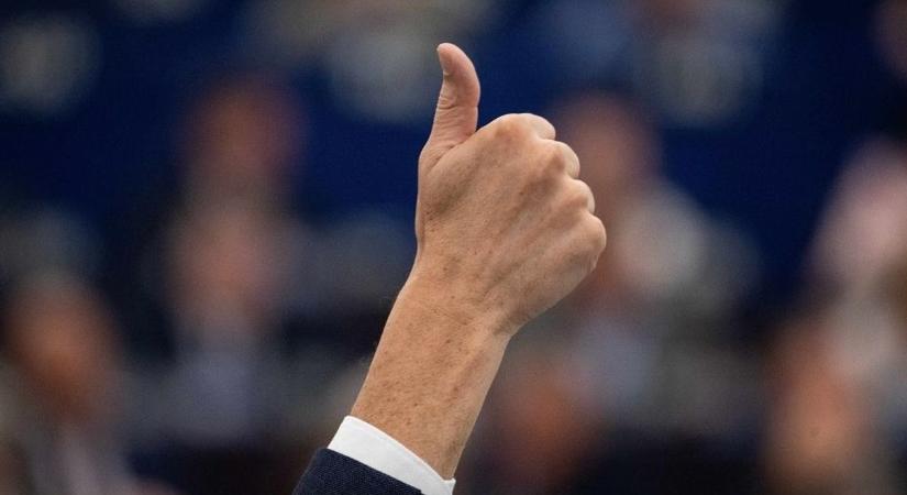 Az EU hajnalra talált utat elkerülni Washington haragját, de Trumpé a végső szó