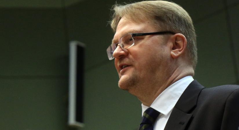 Répássy Róbert: Novák Katalinnak lenne elszámolnivalója a kegyelmi ügyben