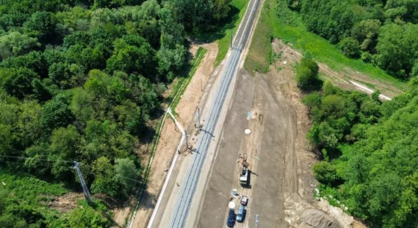 Másfél év után újra járni fognak a vonatok Veszprém és Ajka között