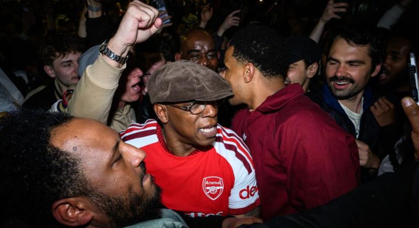A buli, amire 22 évet kellett várni – a klublegenda is az utcán ünnepelte az Arsenal bajnoki címét