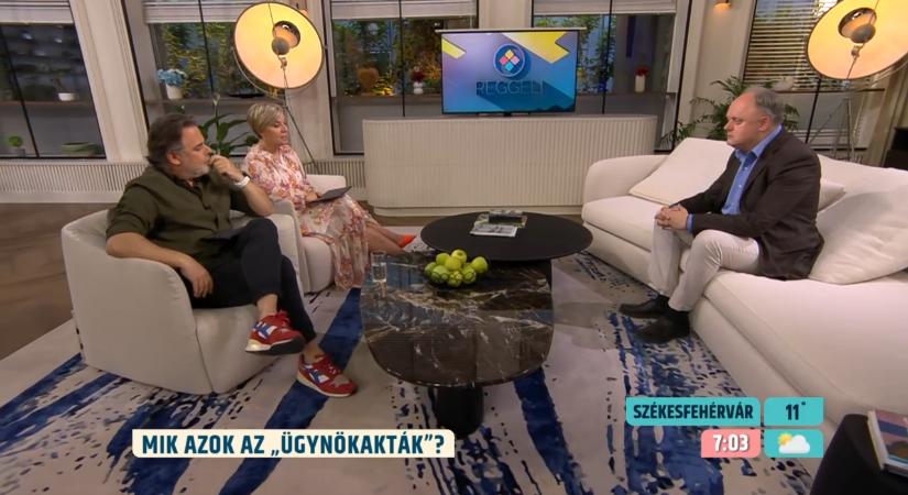 160 ezer ember volt a hálózat része, most online is kereshetővé válhatnak az ügynökakták
