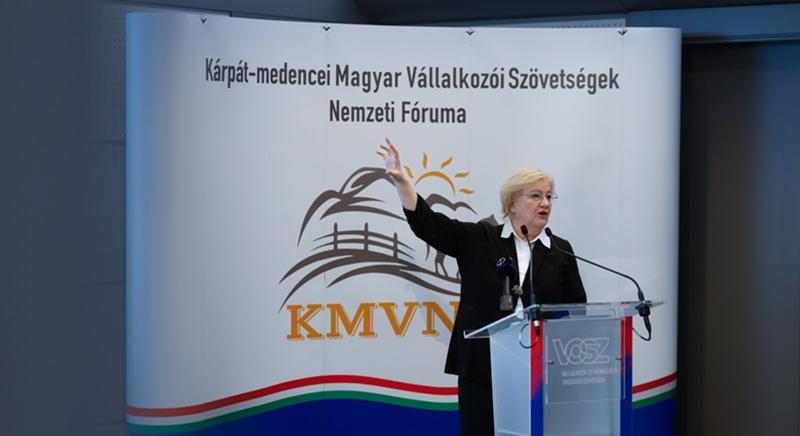 Szili Katalin levélben köszönt el munkatársaitól