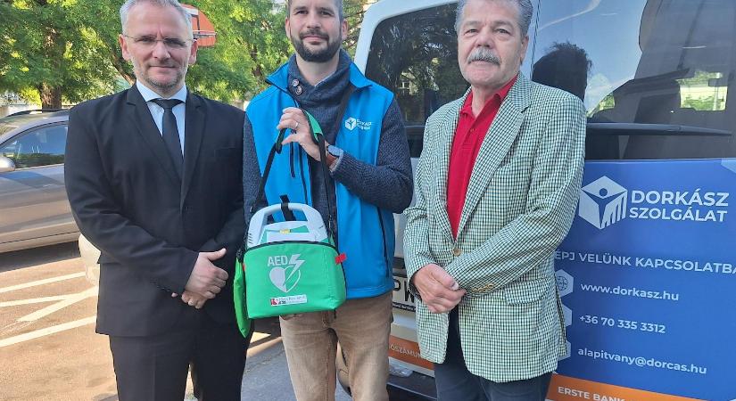 Életmentő készülék a debreceni egyházközségnek