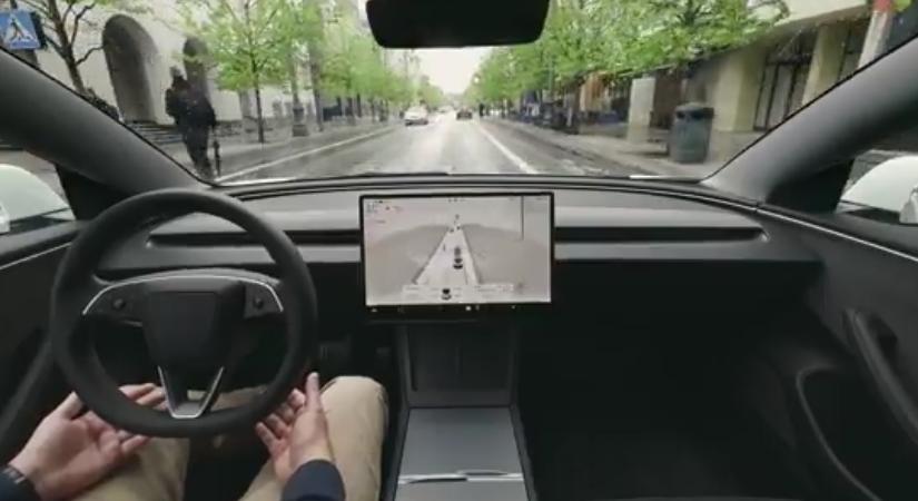 Újabb országban engedélyezték a Tesla önvezetését
