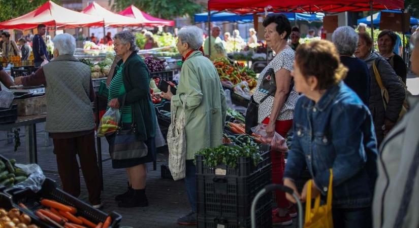 Ropogós cseresznye volt a szekszárdi piac sztárja, ennyiért kínálták (galéria)