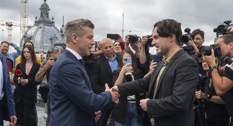 „Nem szégyen korrigálni” – Schiffer András szerint Magyar Péter rosszul jár el Havasi Bertalan felmentésében