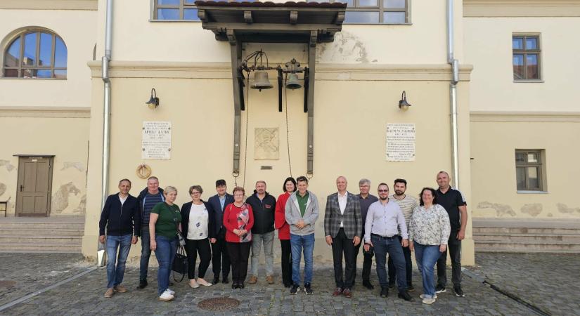 Folytatja a kapcsolatépítést két dél-erdélyi szórványmegye
