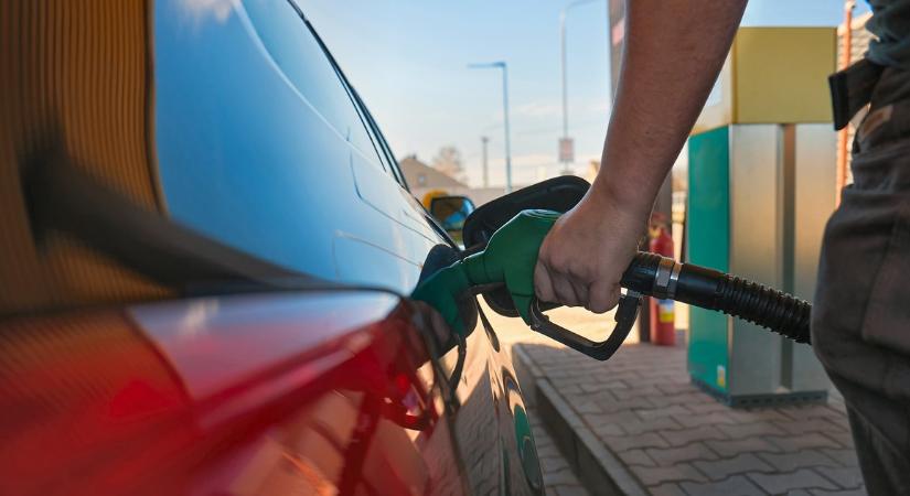 A szerelők figyelmeztetnek: ezek miatt az autója kétszer annyi üzemanyagot fogyaszt