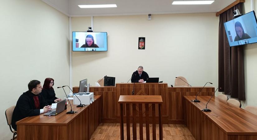 Nem tudta, kit késeljen meg először, ijesztő kérdést tett fel az árokszállási támadó