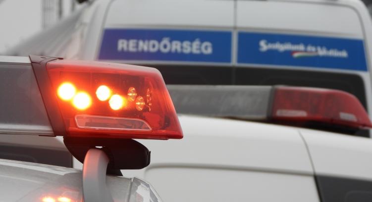Hármas karambol történt a 4-es főúton