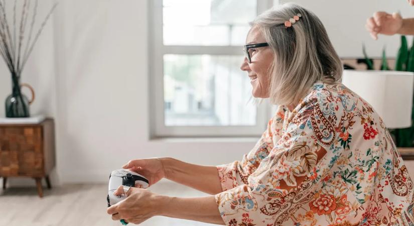 Kommandósok lepték el a gamer nagyi otthonát – minden a kamerák előtt zajlott