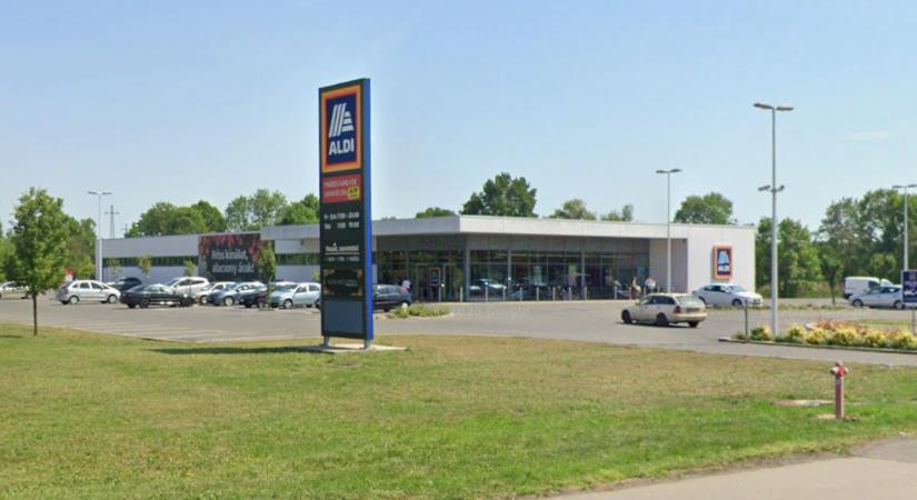 Eltűnnek az újságok az ALDI üzleteiből