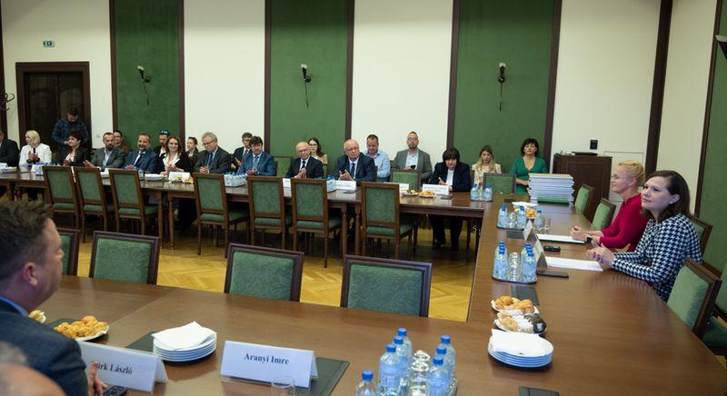 Középiskolákat díjazott a Debreceni Egyetem