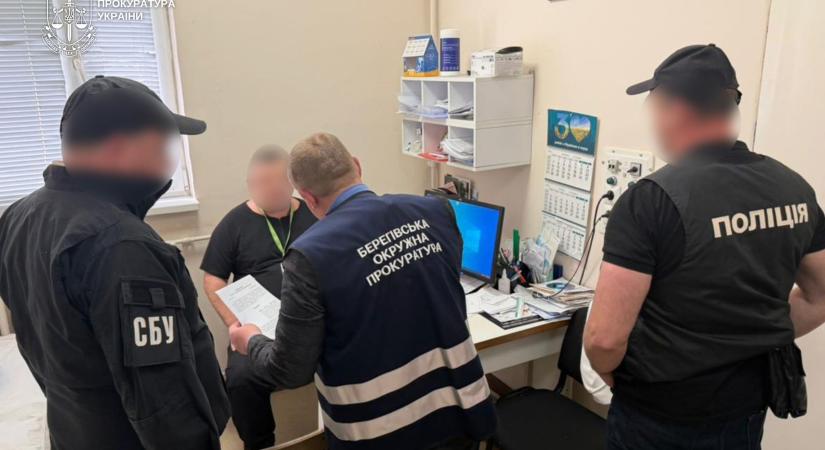 Kárpátalján lebukott egy urológus, aki hamis diagnózisokat állított ki a katonai szolgálat alól való halasztáshoz