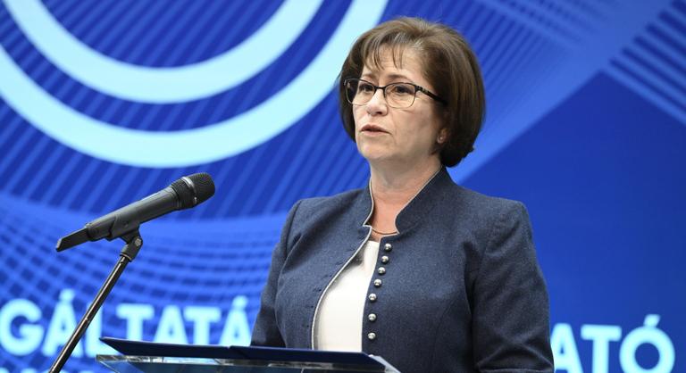 Leválthatják a közmédia vezérigazgatóját