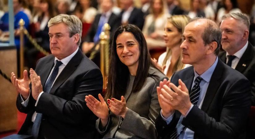 Megkezdődnek a magyar–ukrán tárgyalások a kárpátaljai magyarság jogairól