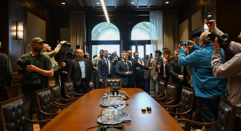 Elkészült a Tisza Alaptörvény-módosítása: nem tölthet a nyolc évnél többet hivatalban a miniszterelnök