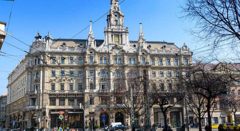 Autogramvadászok, figyelem! Kiderült, melyik luxushotelben száll meg a PSG a budapesti BL-döntő előtt
