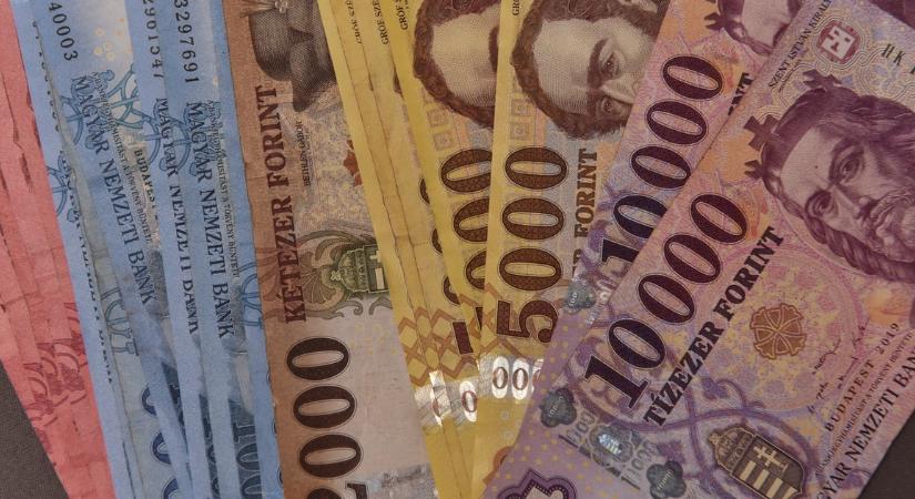 Ön tudja, mennyit keres a szomszédja? Segítünk, ma jelentek meg az adatok