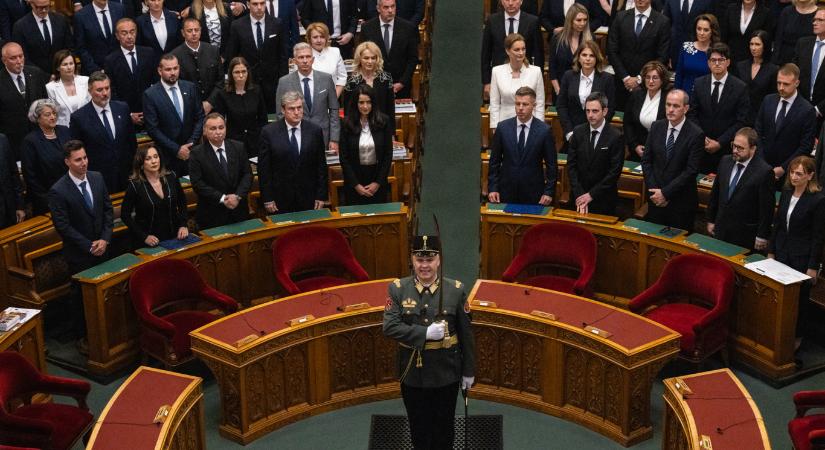A kegyelmi ügyet, az MNB-botrányt és a végrehajtást is vizsgálni fogják a felállított parlamenti bizottságok