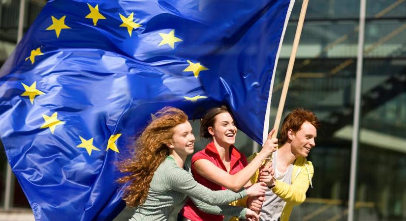 A Raiffeisen, az UniCredit és az ING is beszállt az új digitális euróba