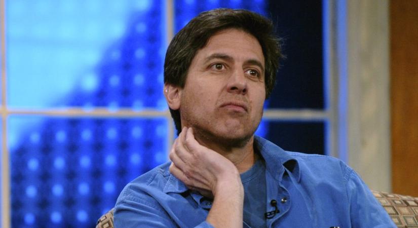 Ray Romano még mindig évi 18 millió dollárt keres a Szeretünk, Raymond ismétléseiből