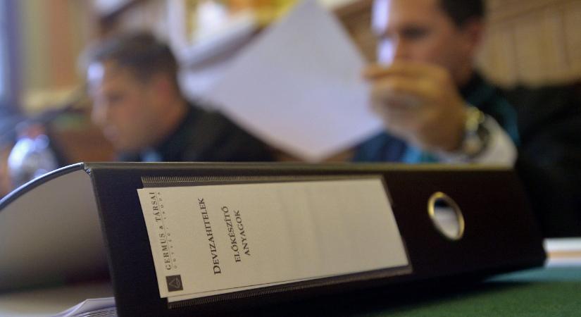 A Tisza egy törvényjavaslatban felfüggesztené a devizahiteles pereket és végrehajtásokat