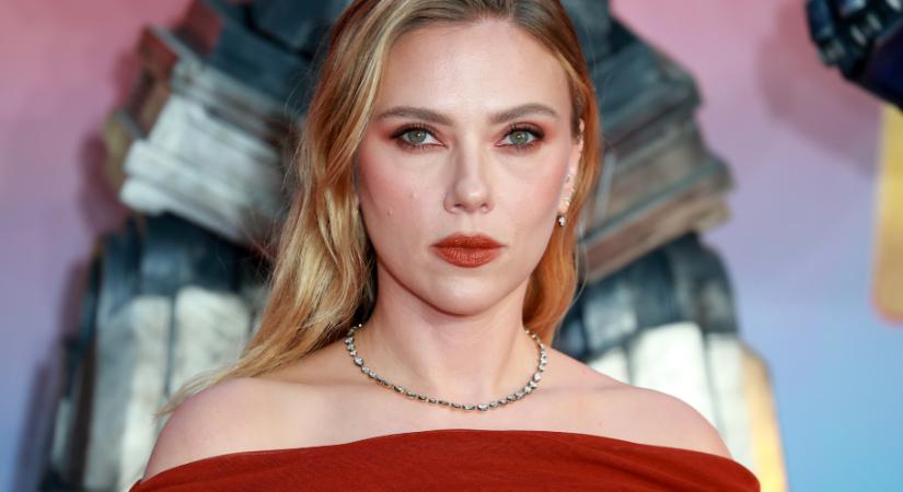 Scarlett Johansson közölte, szerinte a munka és a magánélet egyensúlya nem létezik