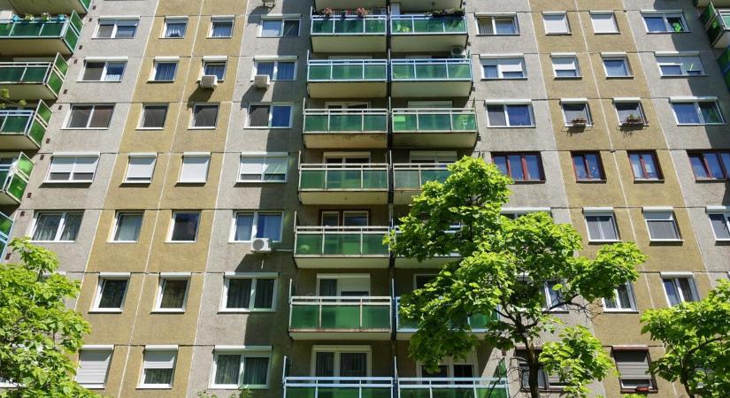 Több fővárosi lakótelepen majdnem annyiba kerülnek a panelek, mint az új építésű lakások