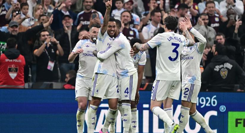 Unai Emery ötödször, az Aston Villa először nyerte meg az Európa-ligát