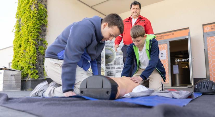 Fizika két keréken – jubileumi Teller Ede vetélkedőn brillíroztak a diákok