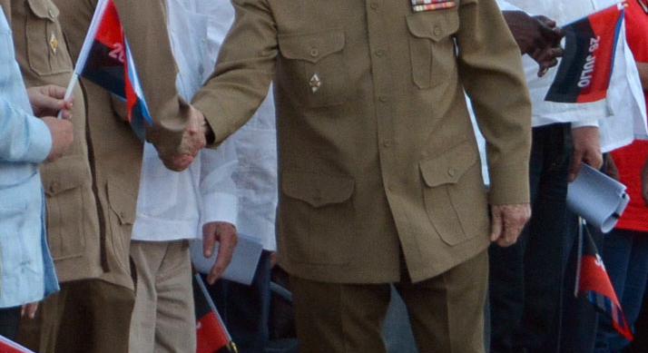 Nyomásgyakorlás: Az Egyesült Államok elfogatóparancsot adott ki Raúl Castro ellen