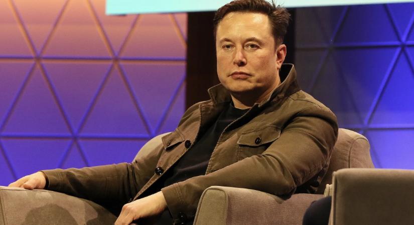 Egyetlen nyereséges üzletága van, mégis a SpaceX-é lehet minden idők legnagyobb tőzsdei bevezetése